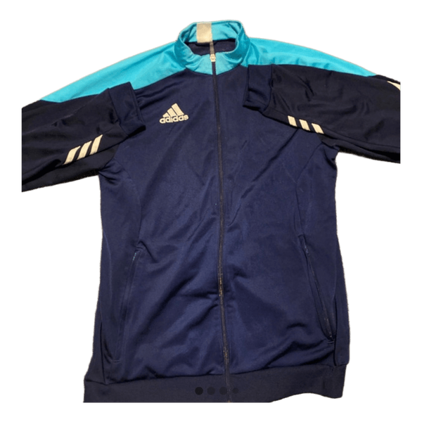Sininen adidas verryttelytakki