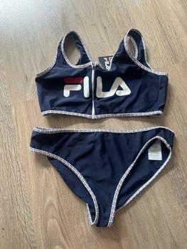 Filan käyttämättömät bikinit
