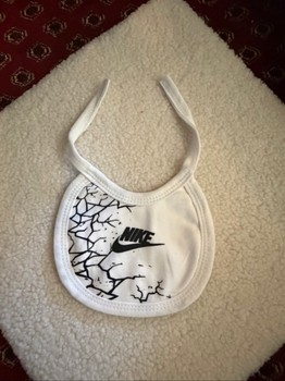 Nike baby bib