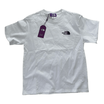 White The North Face t-shirt