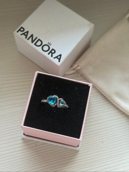 Pandora blue heart ring