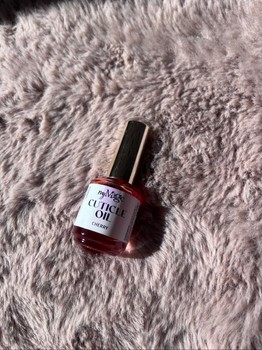 MyMagic cherry cuticle oil