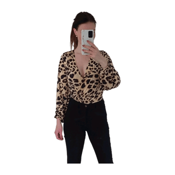 Nly one blouse