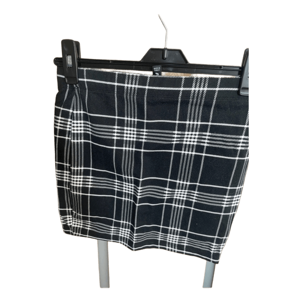 Fb sister plaid skirt