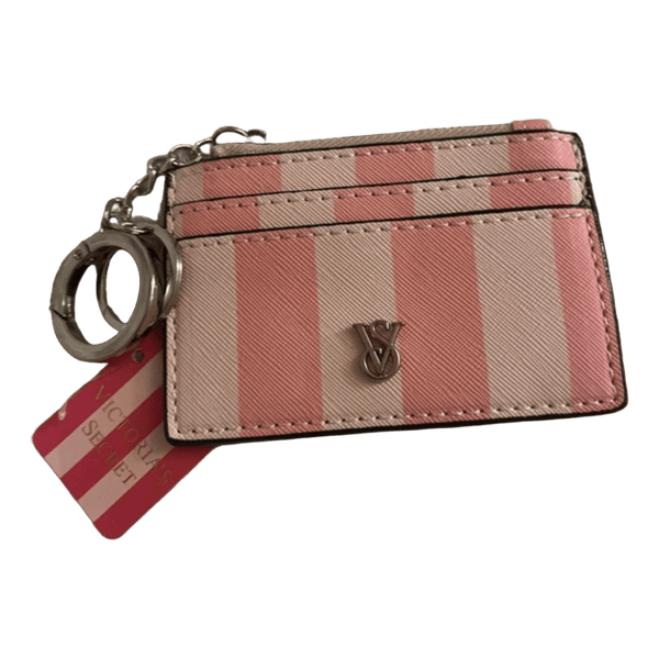Victoria’s secret wallet.