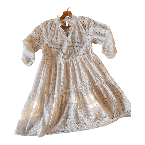 Lindex brodeerattu mekko