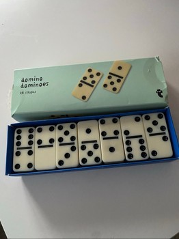 Tiger domino set