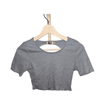 Sininen lyhythihainen t-paita