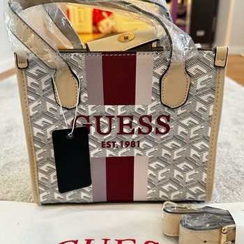 Guess bag