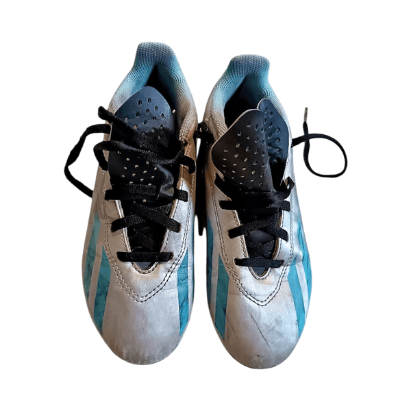 Adidas messi nappikset kokoa 35.