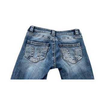 Low waist leveälahkeiset farkut