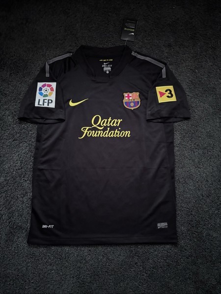 Fc Barcelona 2011/2012 Away Kit