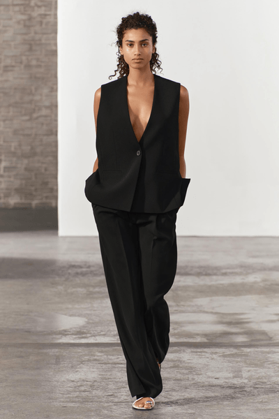 Slit vest
