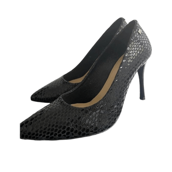 Mustat korkokengät, käärmekuvio