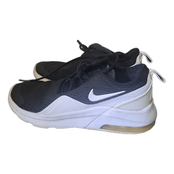 Nike black white sneakers