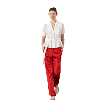 Pleated shirt with belt