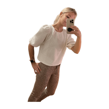 Resered blouse