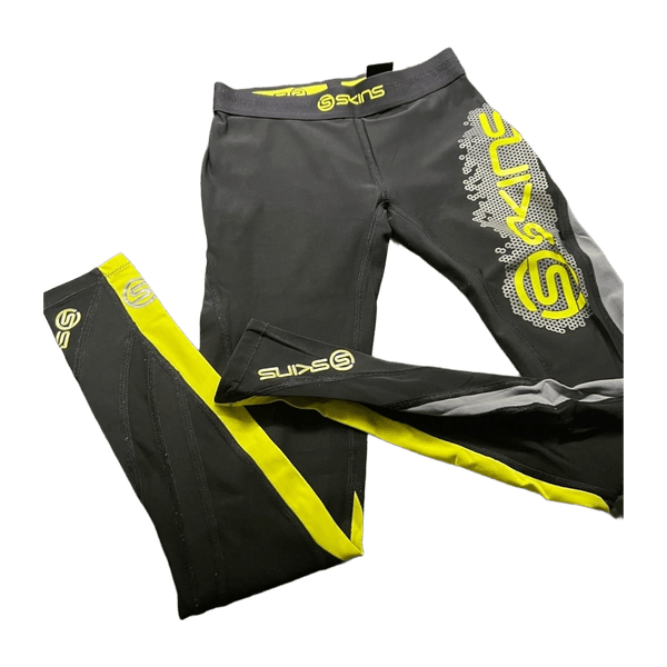 Skins sportswear