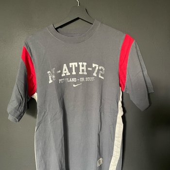 Nike T-shirt