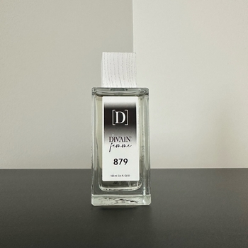 Divain 879