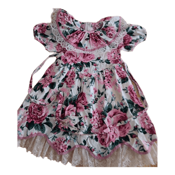 Kukkakuviollinen vintage-mekko