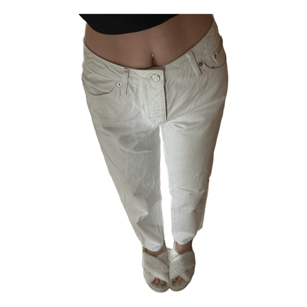 White Calvin Klein jeans