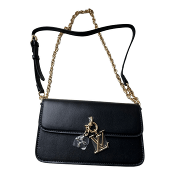 Black shoulder bag