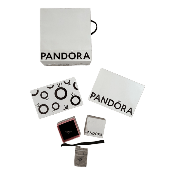 Pandora širdelės formos žiedas