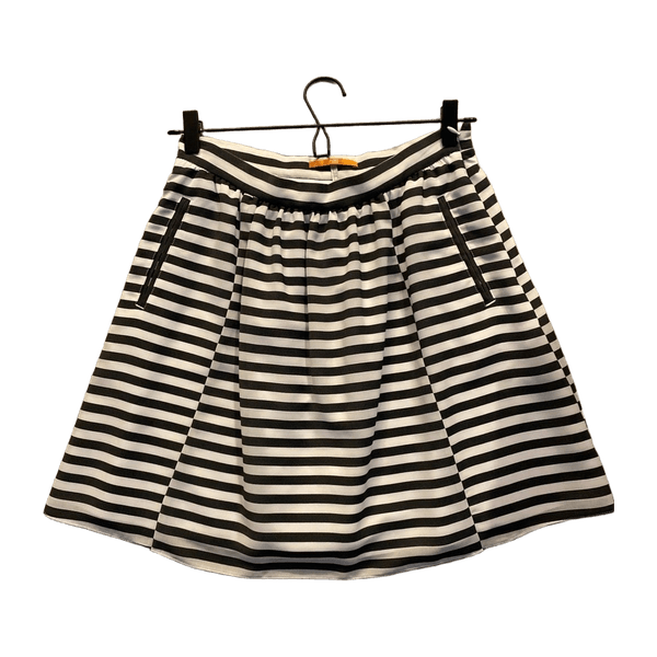 Hugo boss skirt