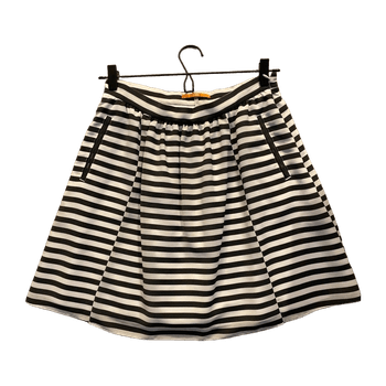 Hugo boss skirt