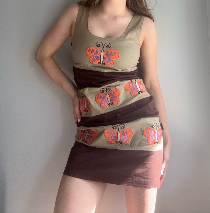 Vintage perhosmekko