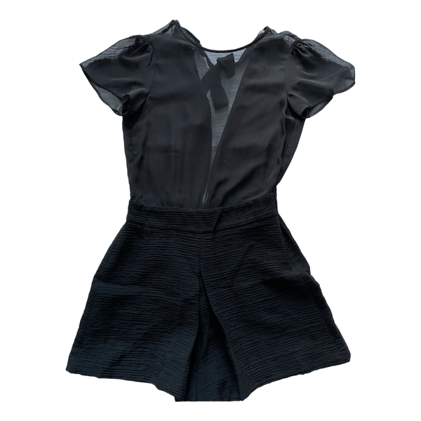 Musta lyhyt playsuit