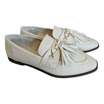 zara leather loafers tassel shoes minimalist scandi quiet luxury old money preppy chic capsule