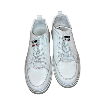 Valkoiset keinonahka kengät 