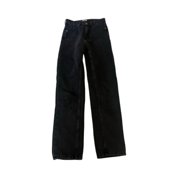 Mustat suorat farkut