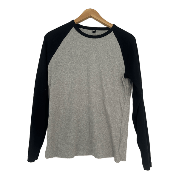 Uniqlo Grå langærmet t-shirt