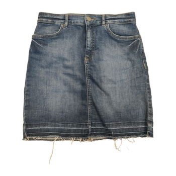 Pieces skirt
