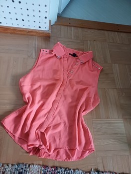 Koristeellinen paita