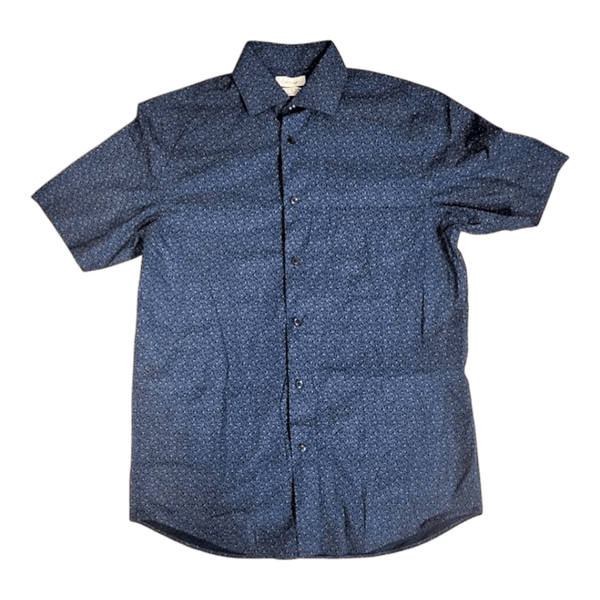 Blue patterned short-sleeved shirt