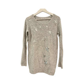 Gray sweater