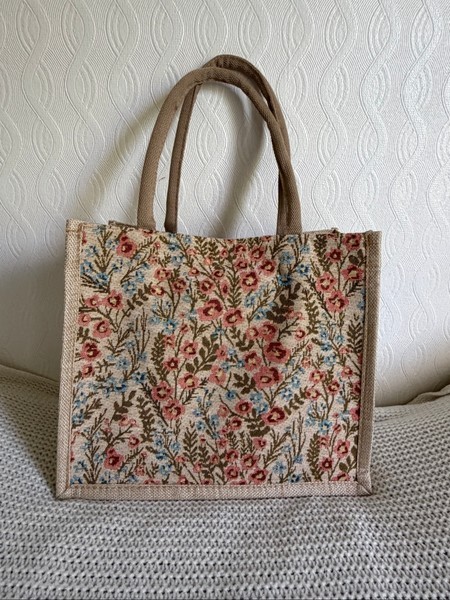 Blossom beach bag