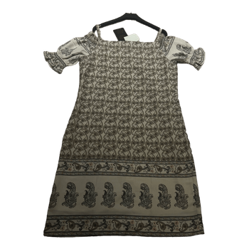 Kuviollinen mekko
