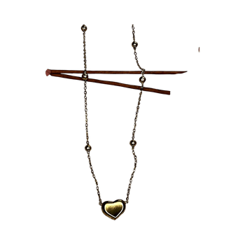 Heart pendant necklace