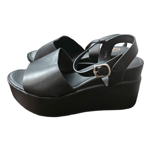 Black platform sandals