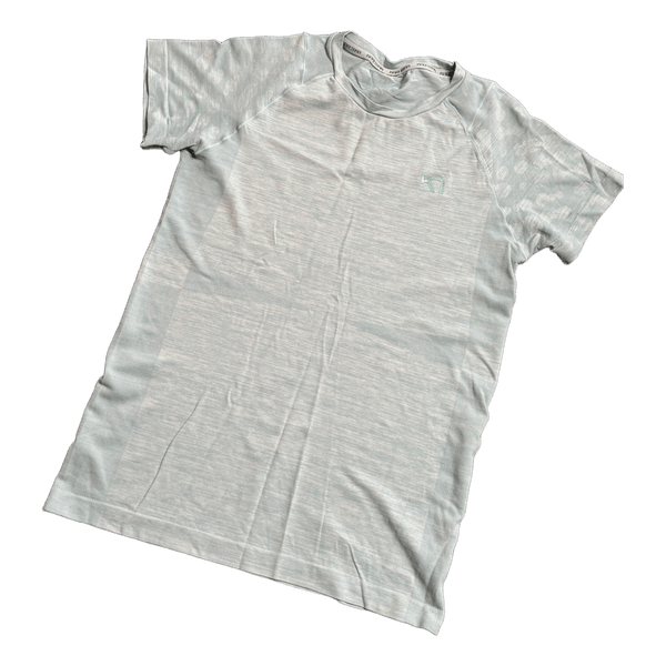 Light green sports t-shirt