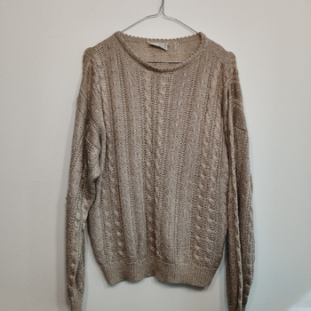 Vintage cable knit sweater