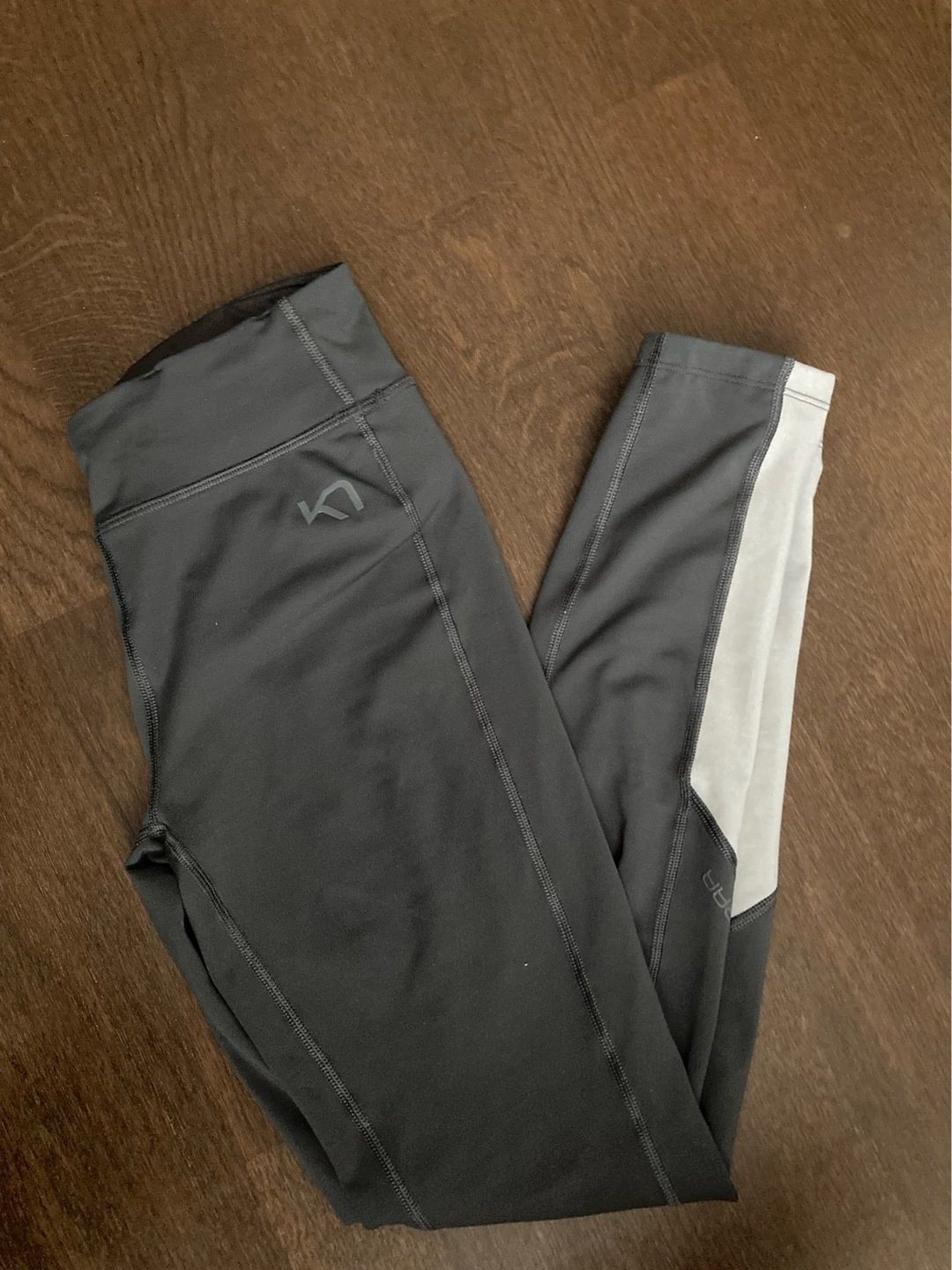 Kari traa sportswear