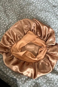 Silk hair bonnet