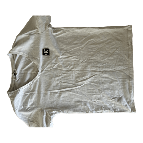 White Calvin Klein t-shirt