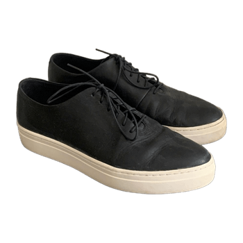 Vagabond sneakers